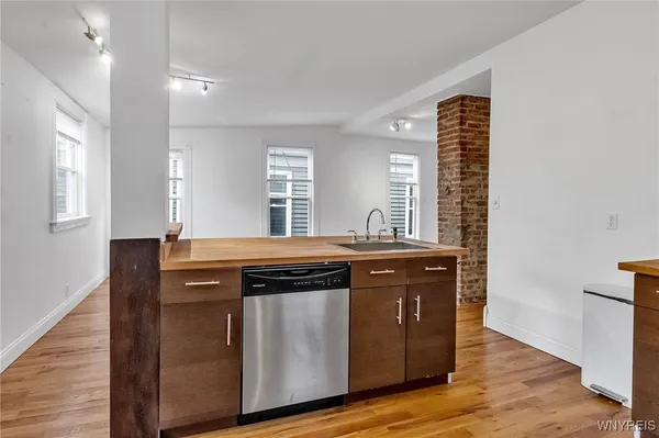 $2,300 | 575 Upper Auburn Avenue, Buffalo, NY 14222