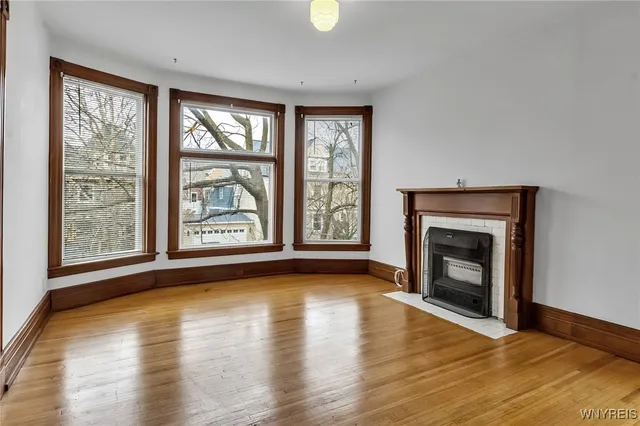 $2,300 | 575 Upper Auburn Avenue, Buffalo, NY 14222