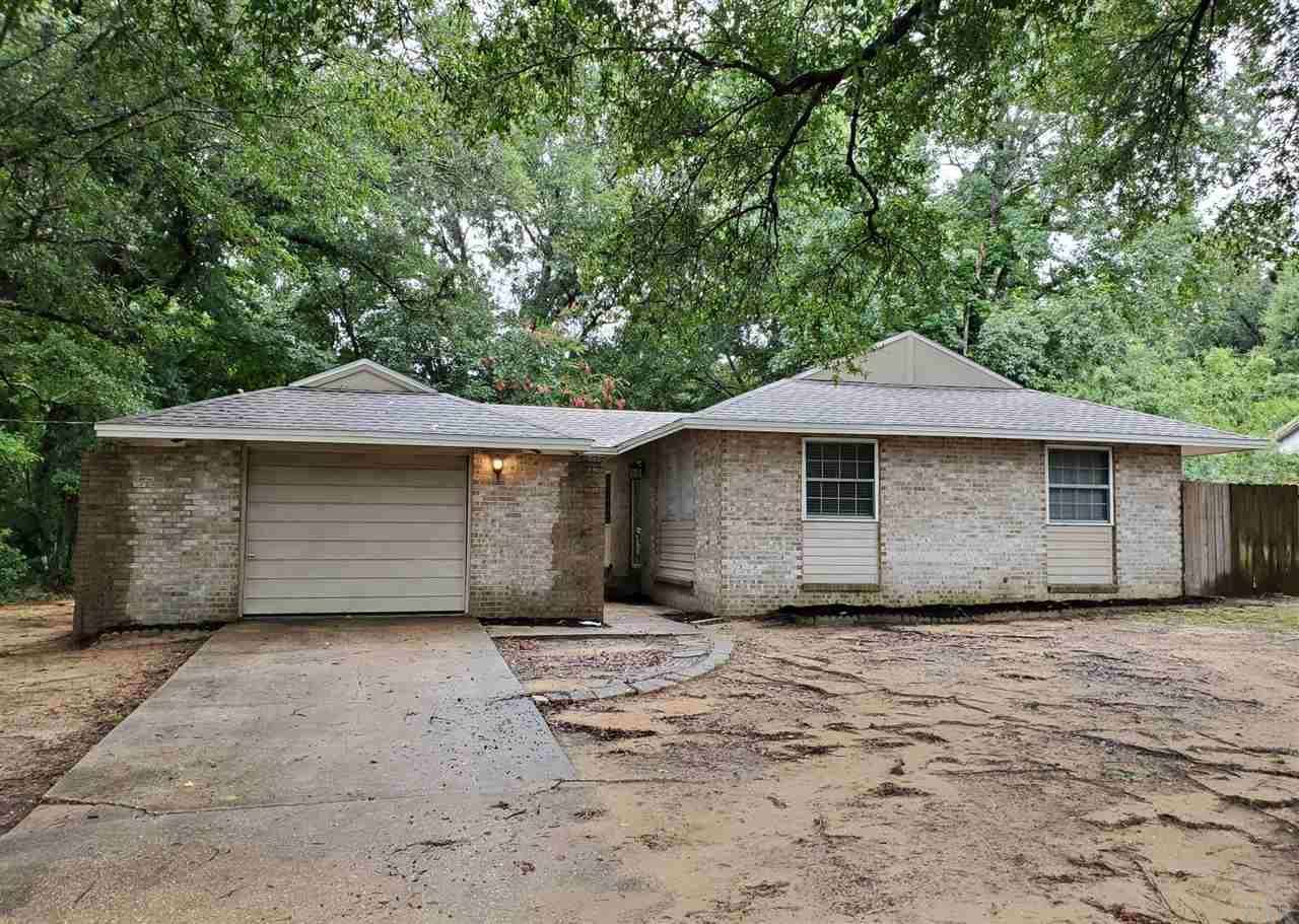 5251 Sewell Road Milton, FL 32570 - Photo 2 of 27