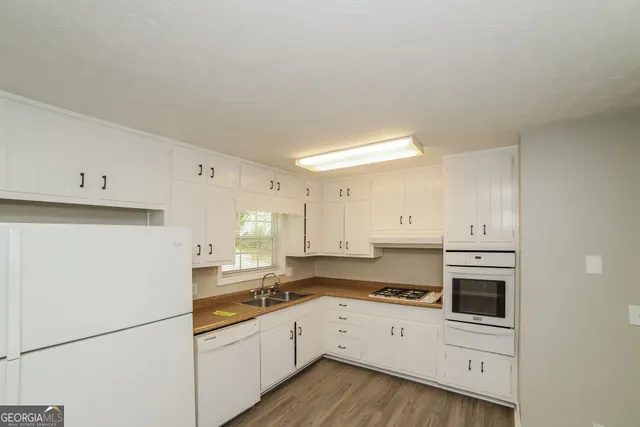 $1,715 | 608 Upland Ridge Drive Northwest, Conyers, GA 30012