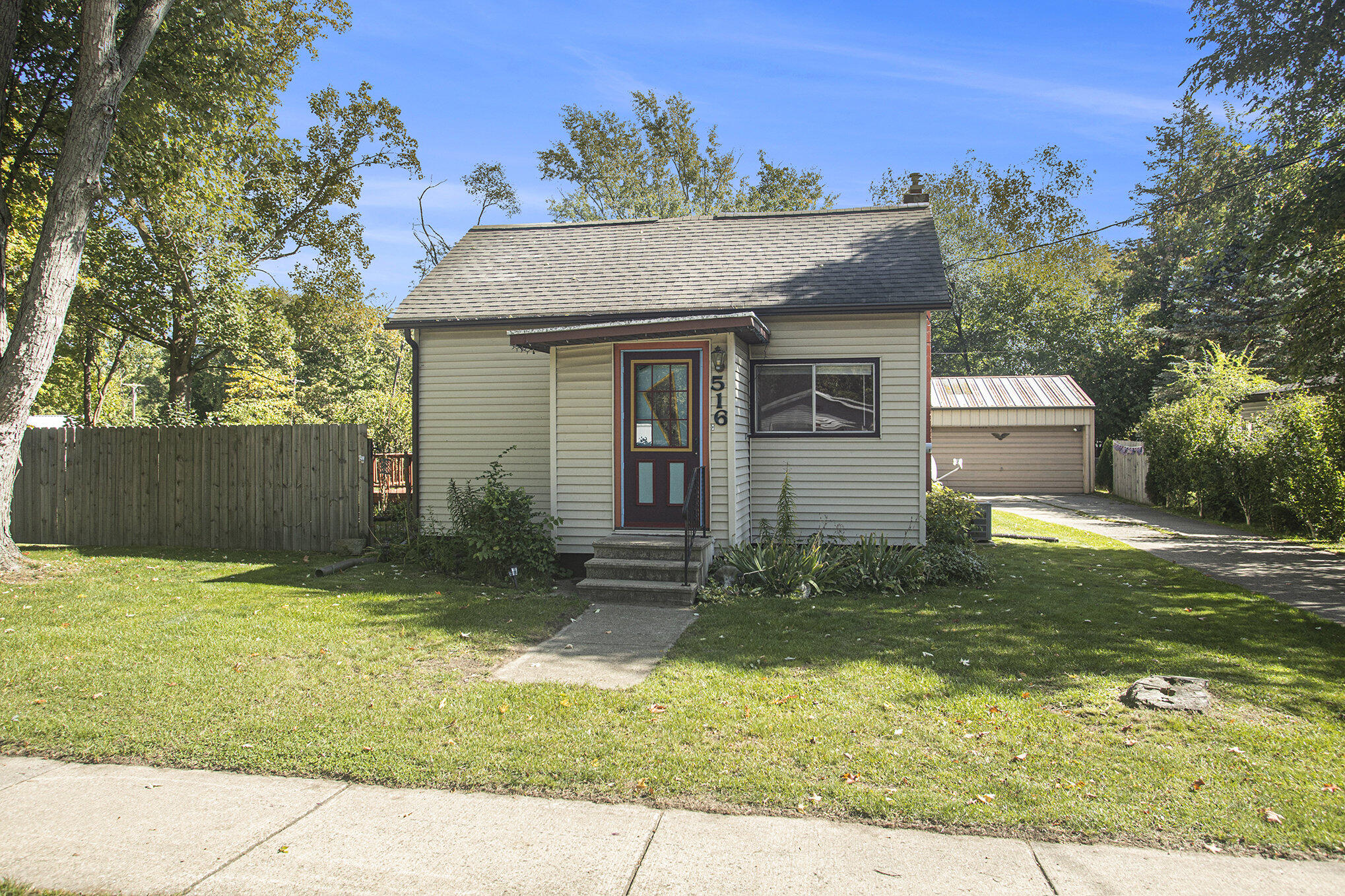 516 11th Street Three Rivers, MI 49093 - Photo 1 of 13 11th2