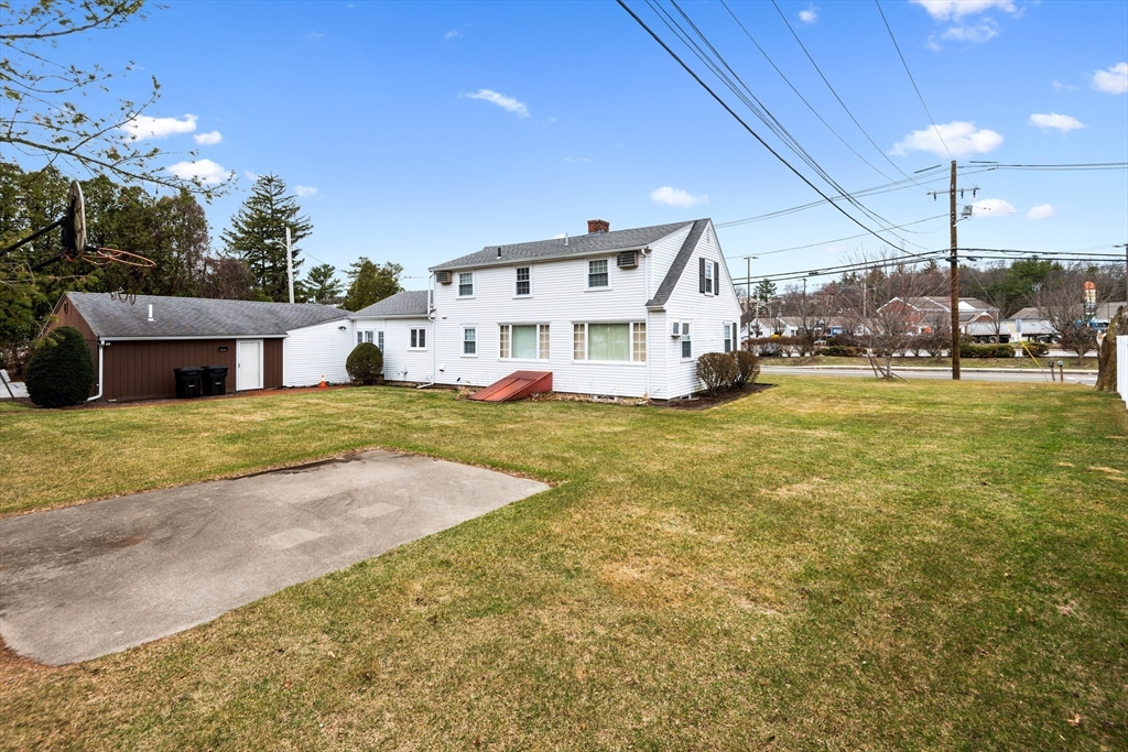 805 Farm Road Marlborough, MA 01752 - Photo 2 of 42 Gallery Image 2