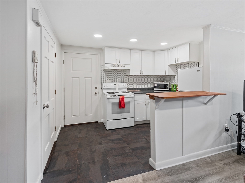 805 Farm Road Marlborough, MA 01752 - Photo 34 of 42 Gallery Image 34