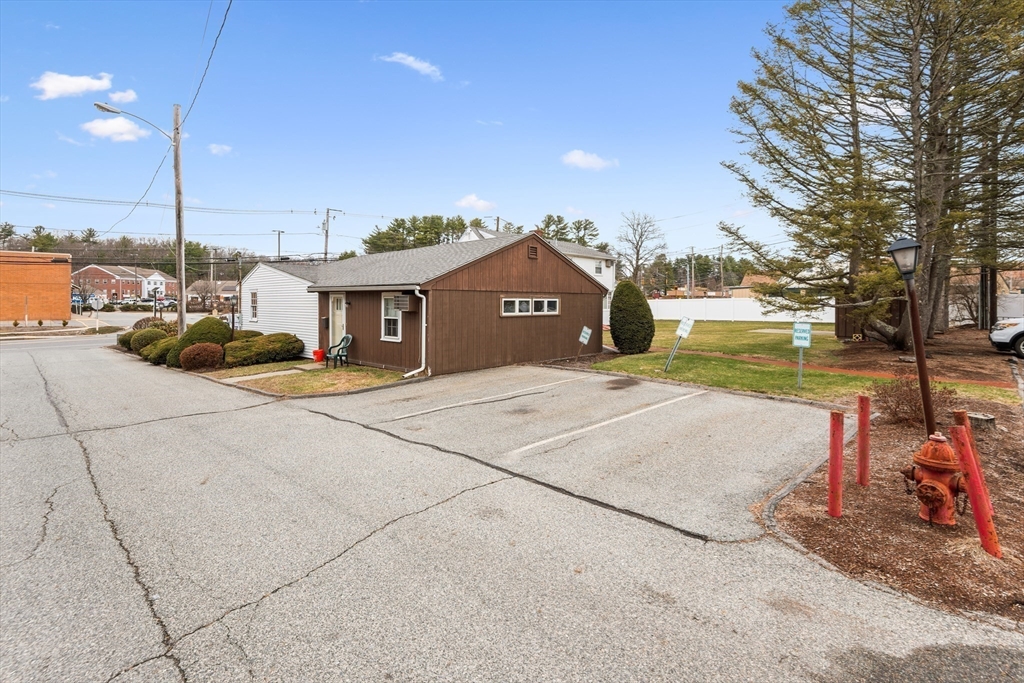 805 Farm Road Marlborough, MA 01752 - Photo 36 of 42 Gallery Image 36