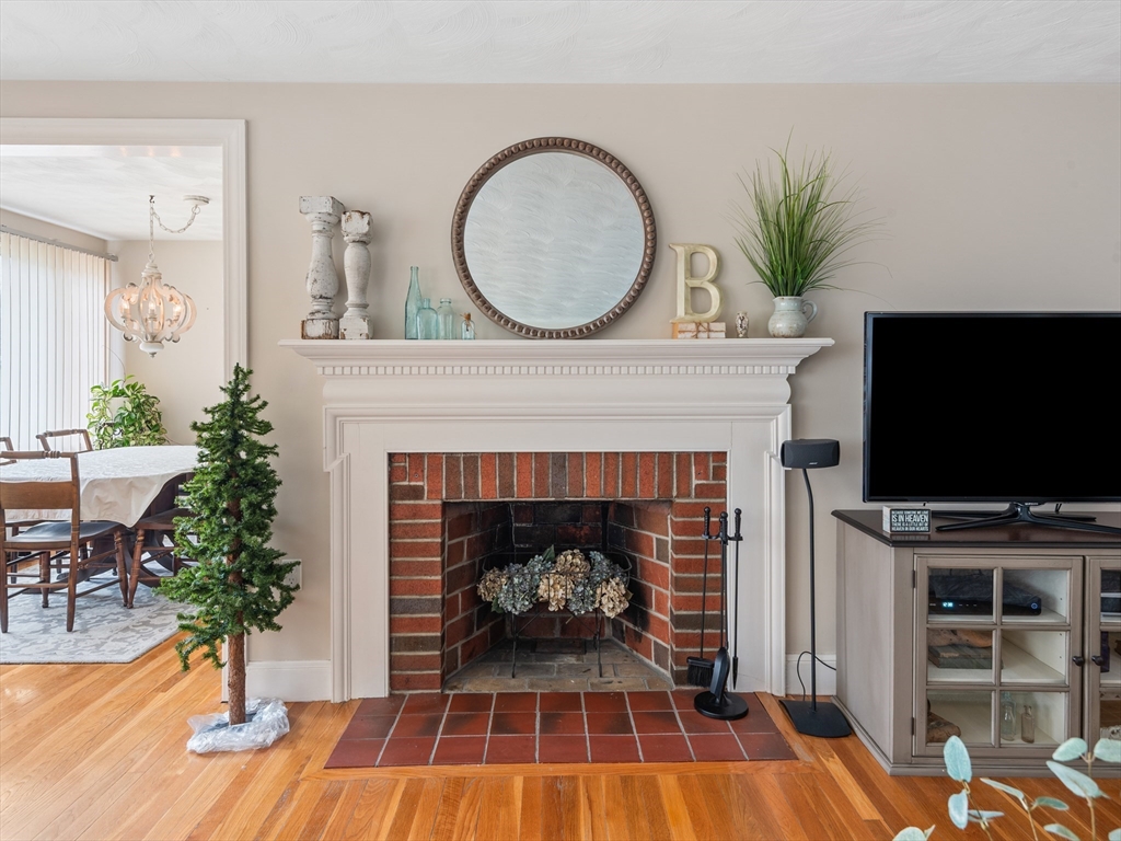805 Farm Road Marlborough, MA 01752 - Photo 10 of 42 Gallery Image 10