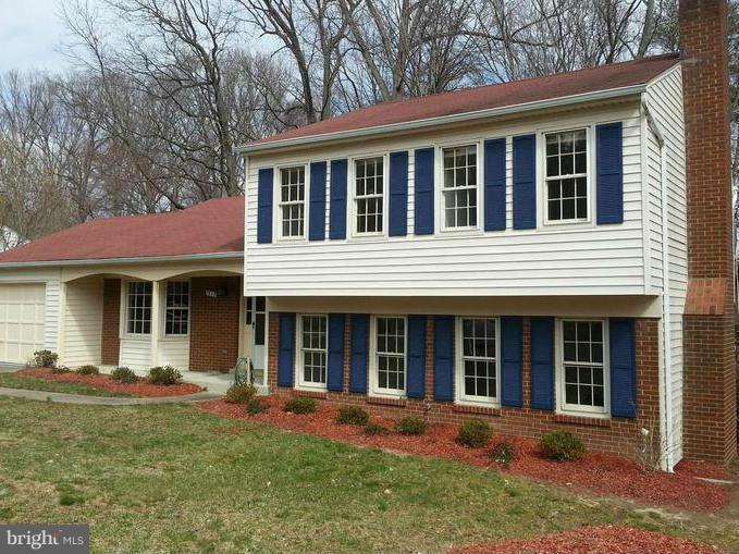 7912 Laural Valley Way Springfield, VA 22153 - Photo 2 of 30 Exterior (Front)