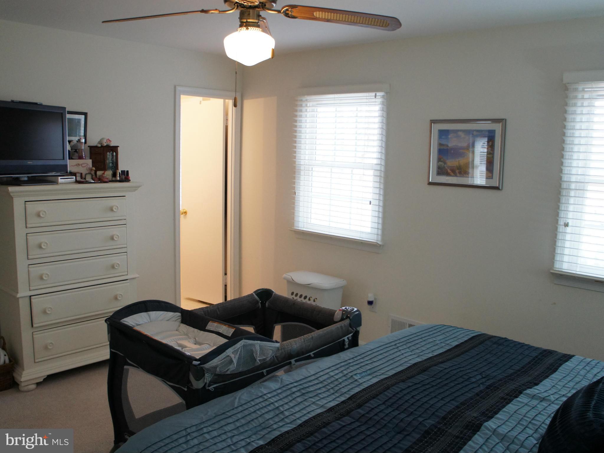 7912 Laural Valley Way Springfield, VA 22153 - Photo 16 of 30 Bedroom (Master)
