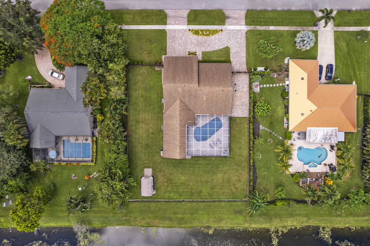 284 Old Country Road South Wellington, FL 33414 - Photo 32 of 38 DJI_0334