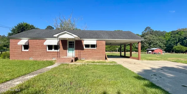 $1,417 | 1005 Parsonage Street, Elizabeth City, NC 27909