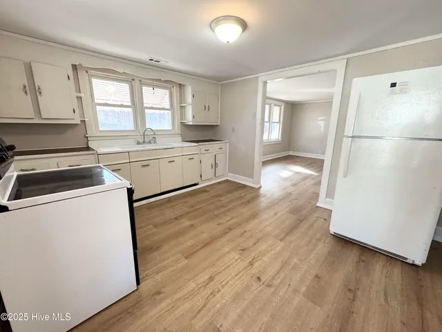 $1,417 | 1005 Parsonage Street, Elizabeth City, NC 27909