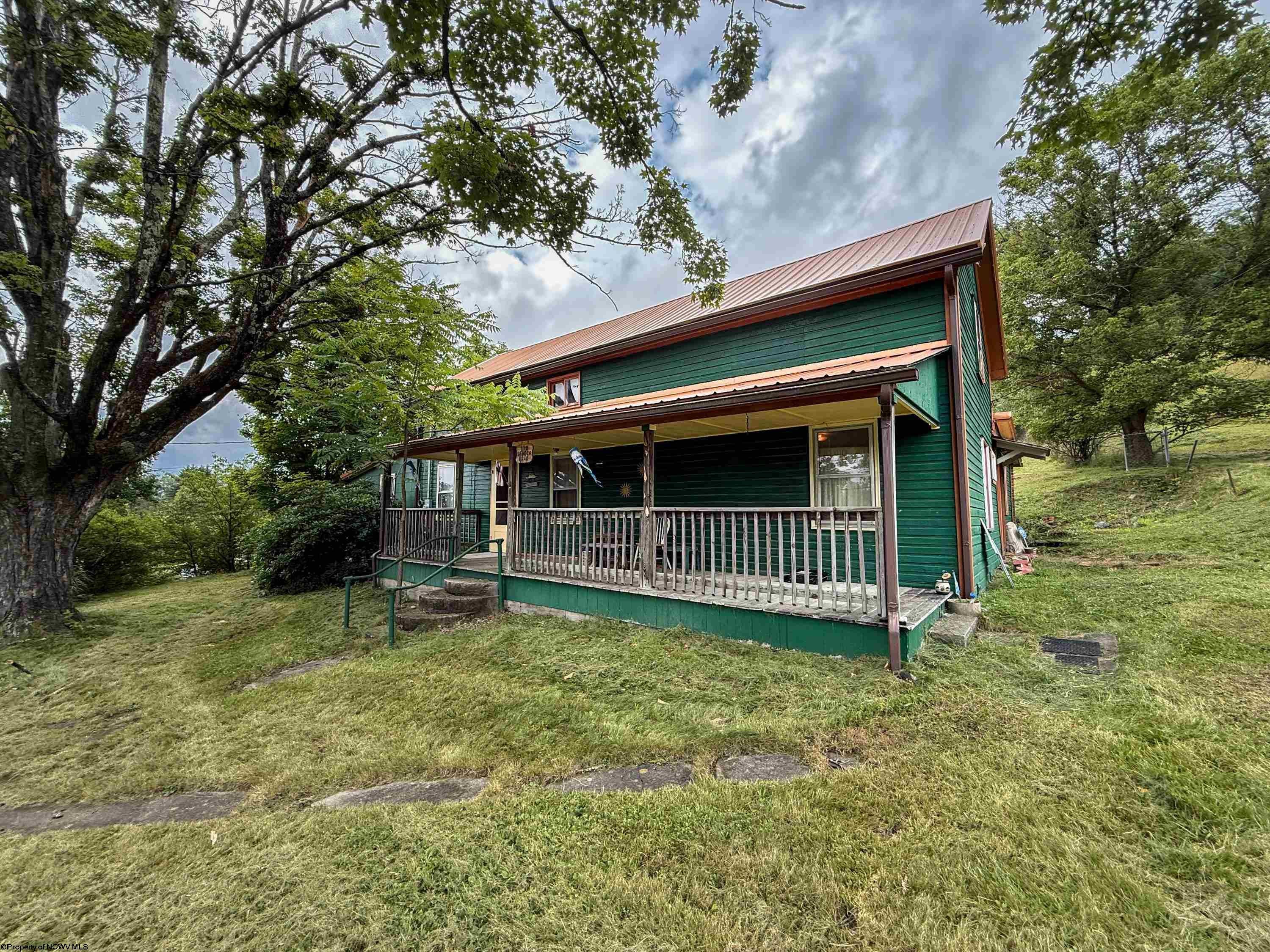 110 Seneca Road Elkins, WV 26241 - Photo 1 of 33 Gallery Image 1