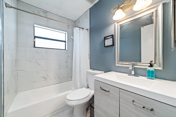 $330,000 | 5358 Bonky Court, West Palm Beach, FL 33415