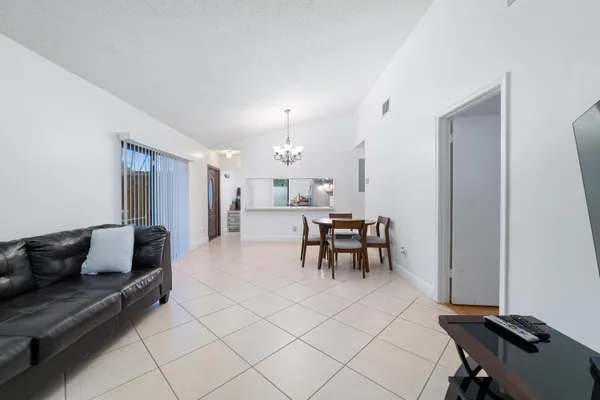 $330,000 | 5358 Bonky Court, West Palm Beach, FL 33415