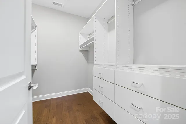 $1,249,000 | 15905 Robbins Green Drive, Cornelius, NC 28031