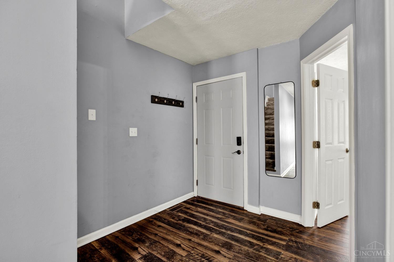 10555 Montgomery Road, Unit 70 Montgomery, OH 45242 - Photo 7 of 61