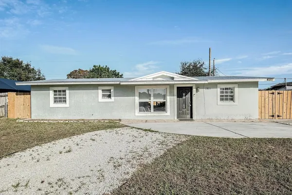 $3,500 | 2831 Northeast Savannah Road, Jensen Beach, FL 34957