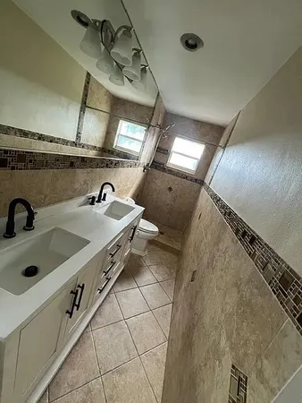 $3,500 | 2831 Northeast Savannah Road, Jensen Beach, FL 34957