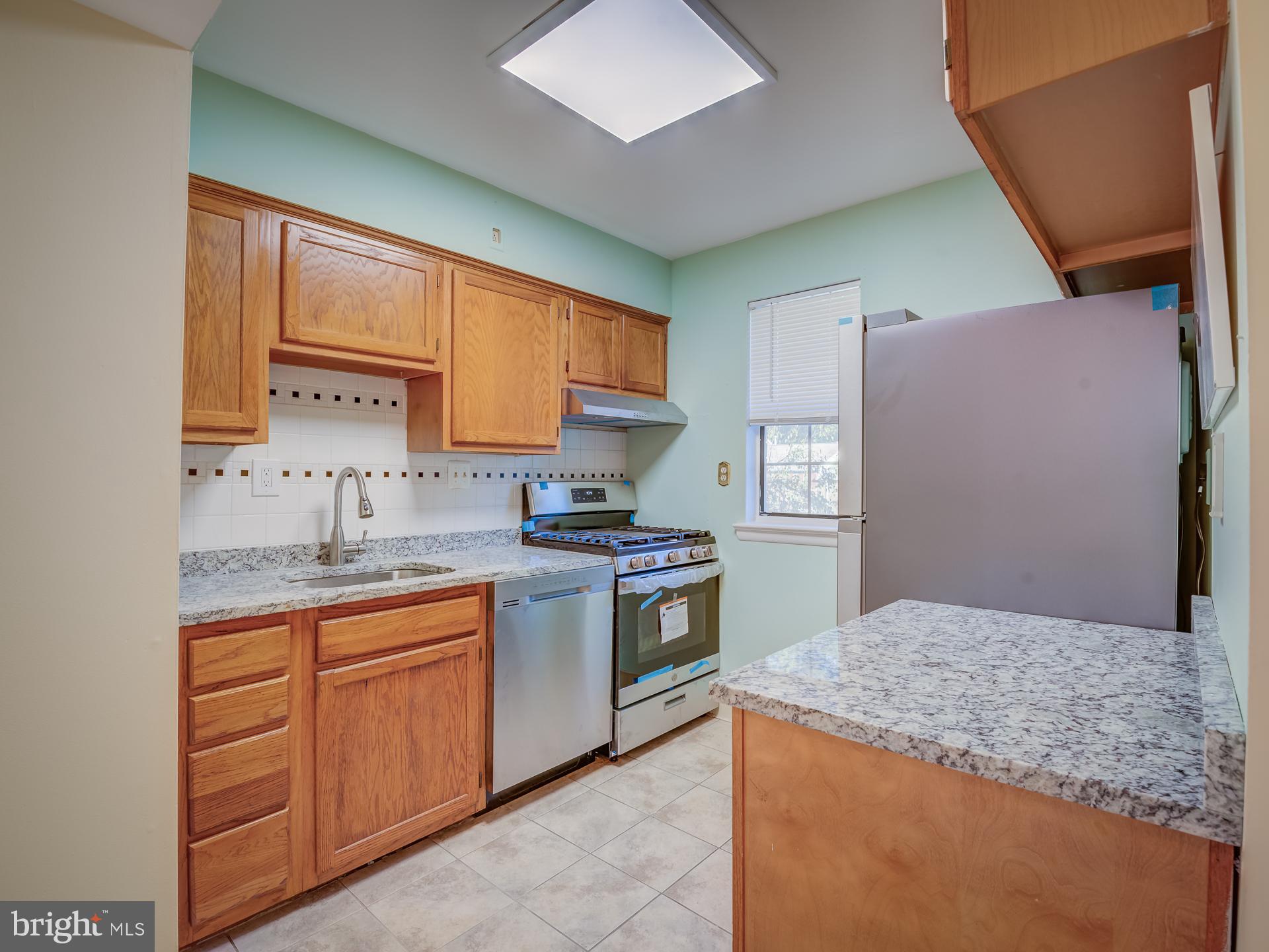 8038 Sandy Spring Road Laurel, MD 20707 - Photo 18 of 43 Gallery Image 18