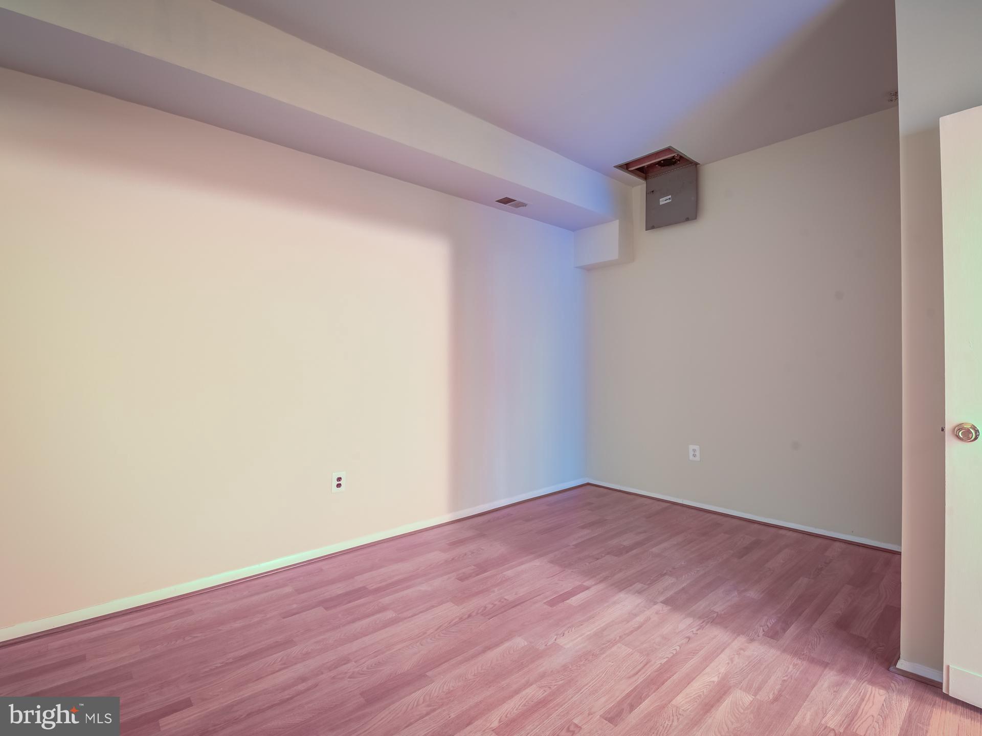 8038 Sandy Spring Road Laurel, MD 20707 - Photo 32 of 43 Gallery Image 32