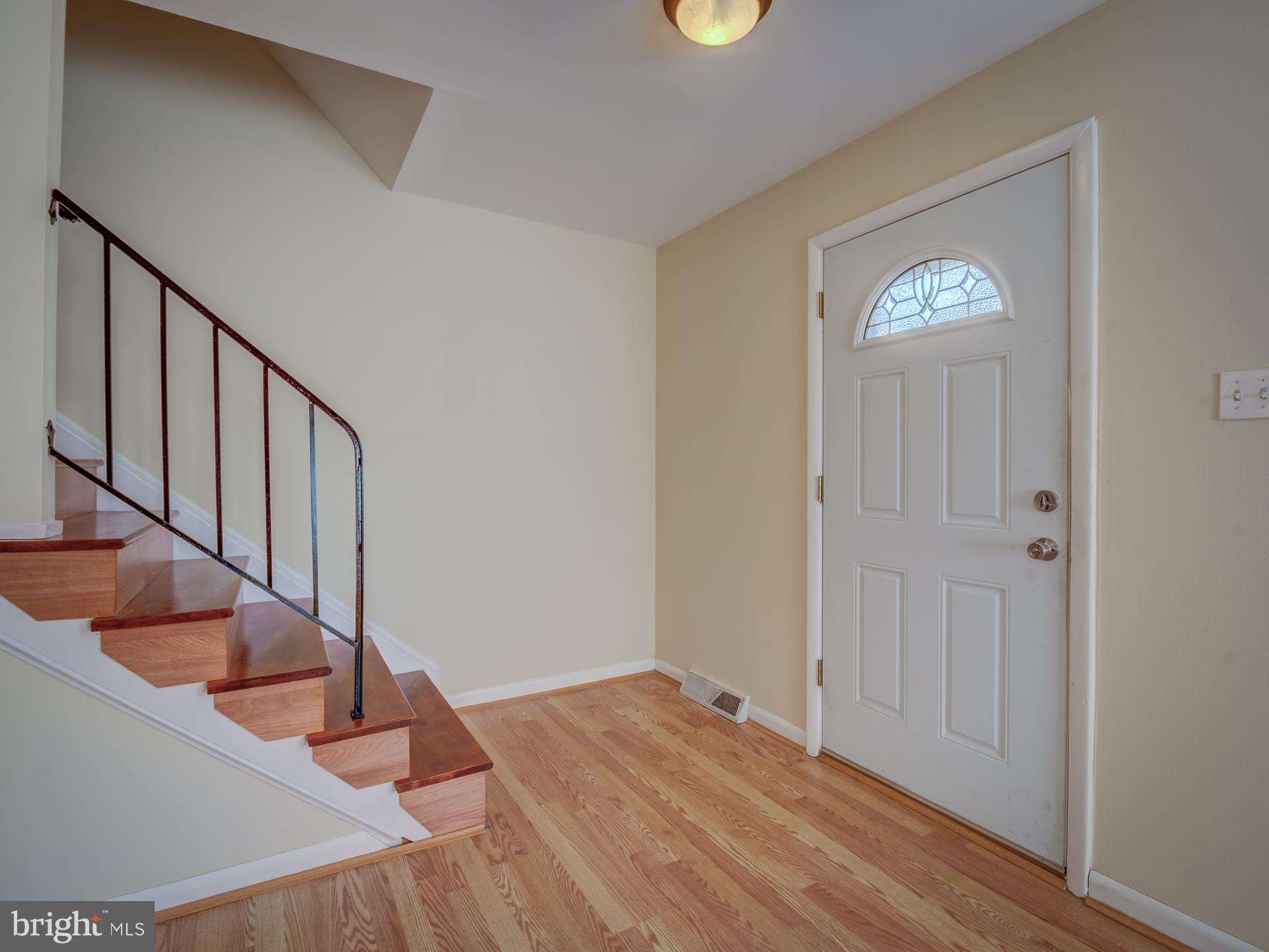 8038 Sandy Spring Road Laurel, MD 20707 - Photo 8 of 43 Gallery Image 8
