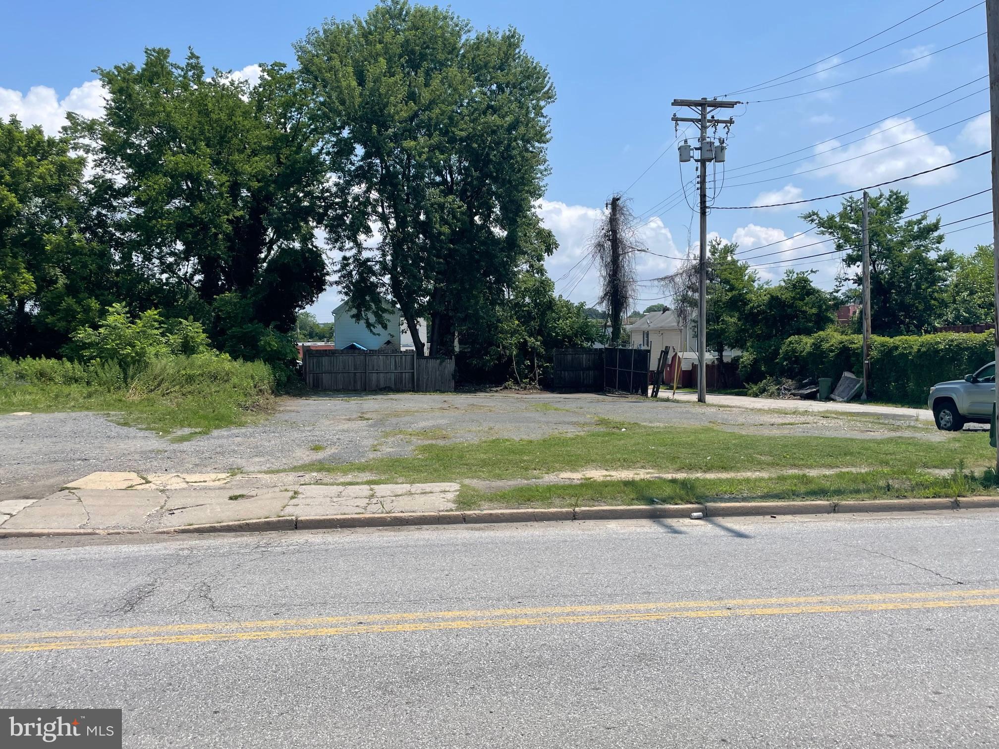 2129 Hollins Ferry Road Baltimore, MD 21230 - Photo 6 of 8 Gallery Image 6