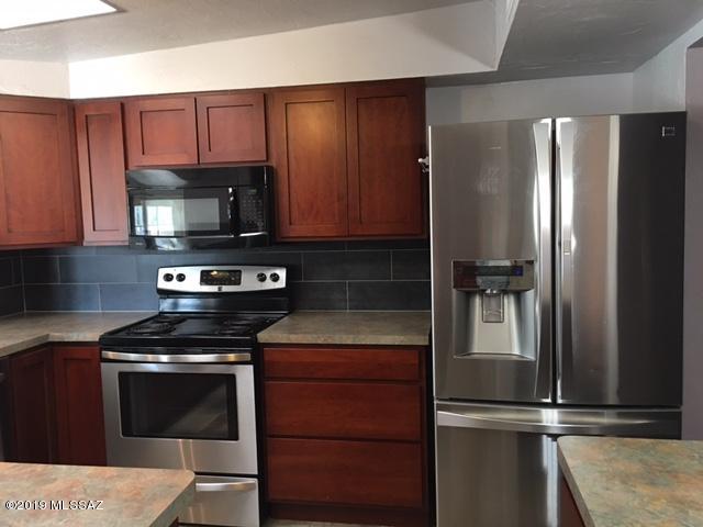 8311 East 3rd Street Tucson, AZ 85710 - Photo 10 of 40