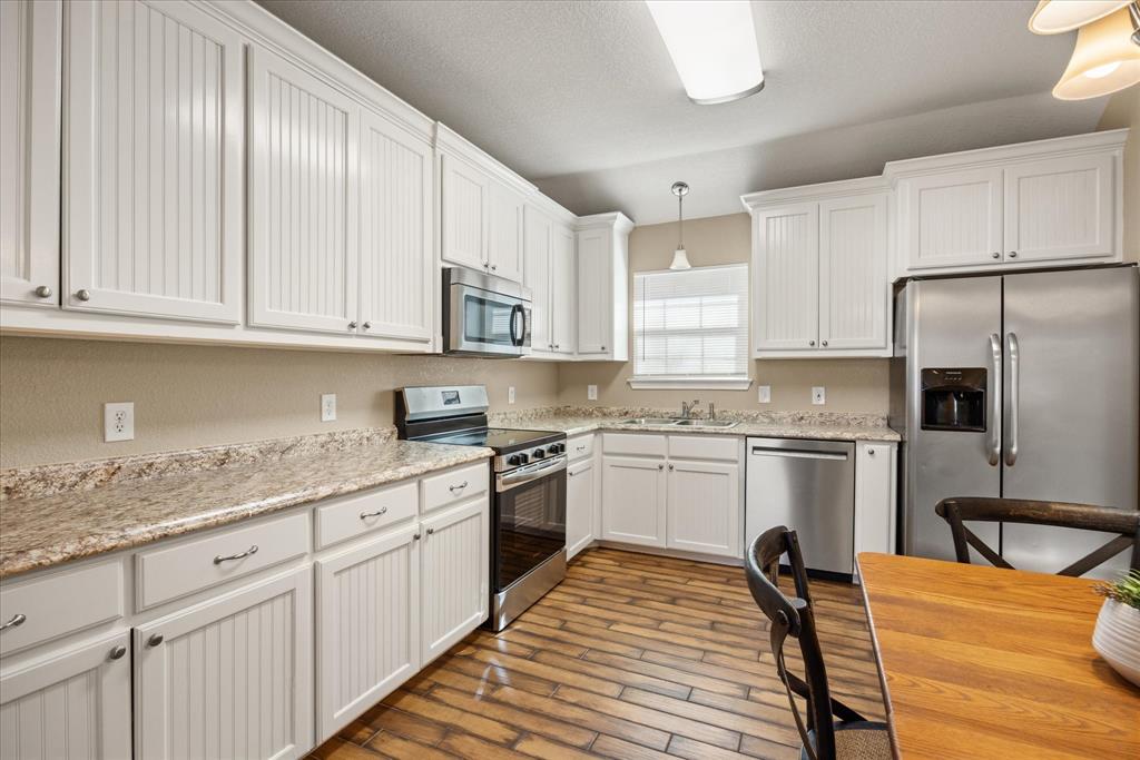 1813 Pioneer Road Granbury, TX 76049 - Photo 9 of 27