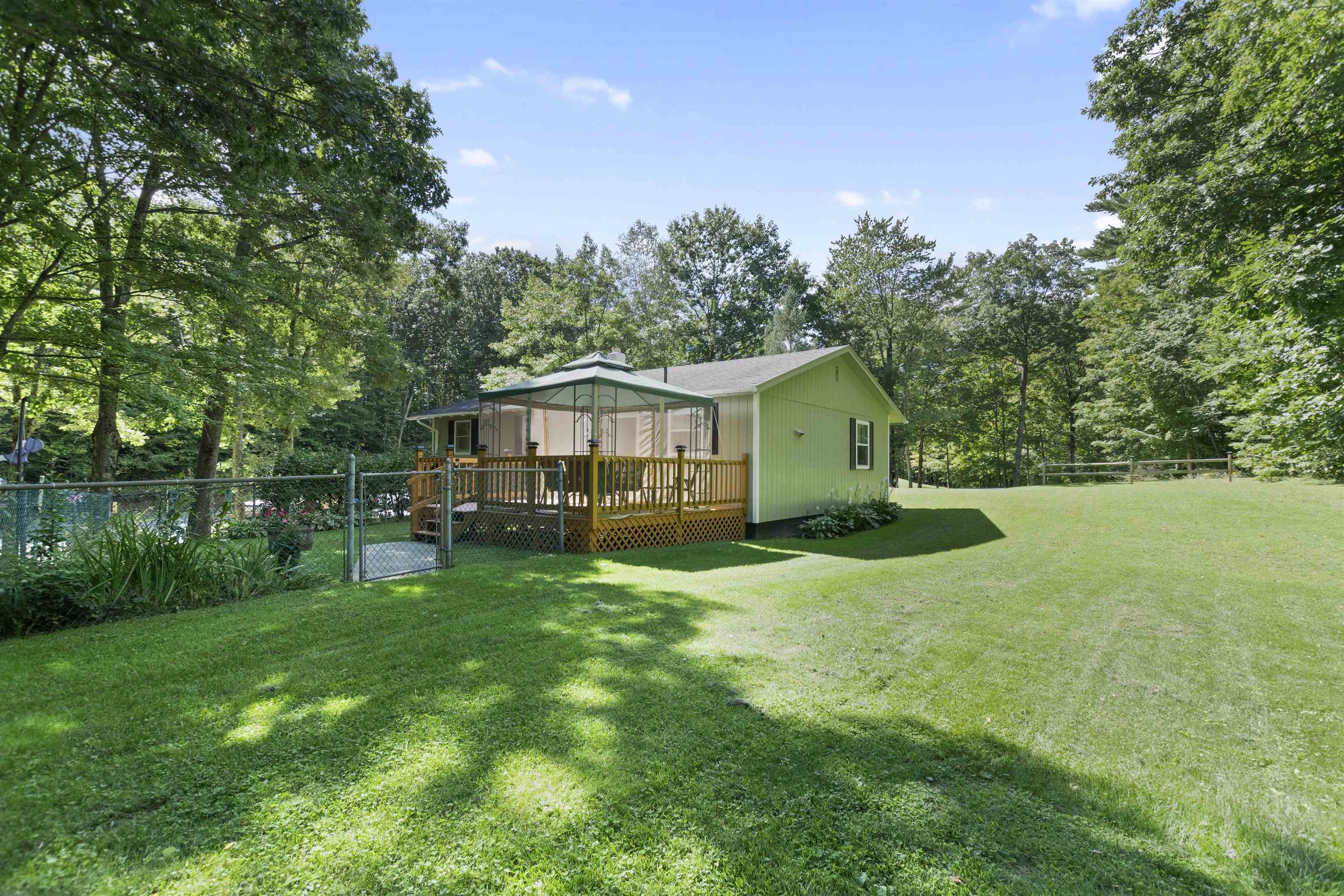 66 Pace Road Pownal, VT 05201 - Photo 11 of 40