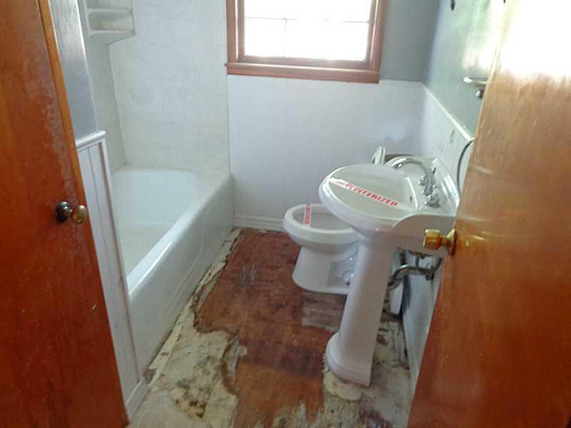 207 East Downey Springfield, OH 45504 - Photo 7 of 10