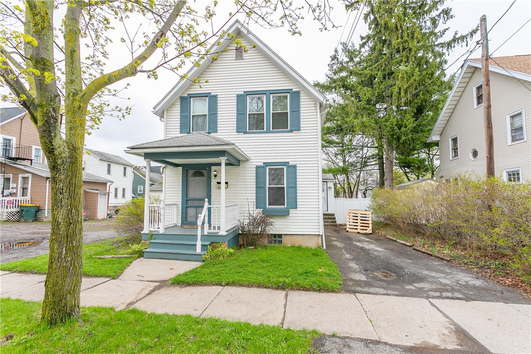 16 Warren Street Rochester, NY 14620 - Photo 1 of 1