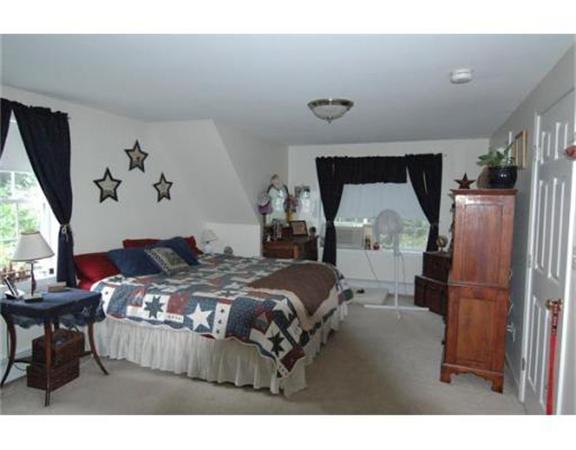 60 Monson Turnpike Road Petersham, MA 01366 - Photo 9 of 24