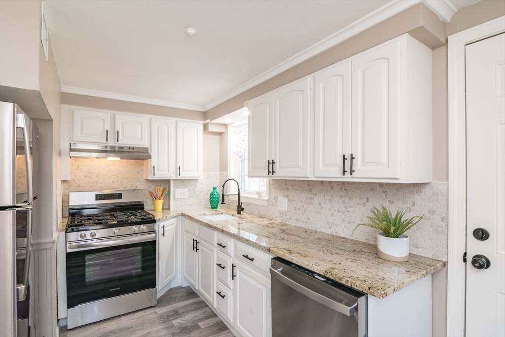 115 West Allen Ridge Road Springfield, MA 01118 - Photo 13 of 30 Gallery Image 13