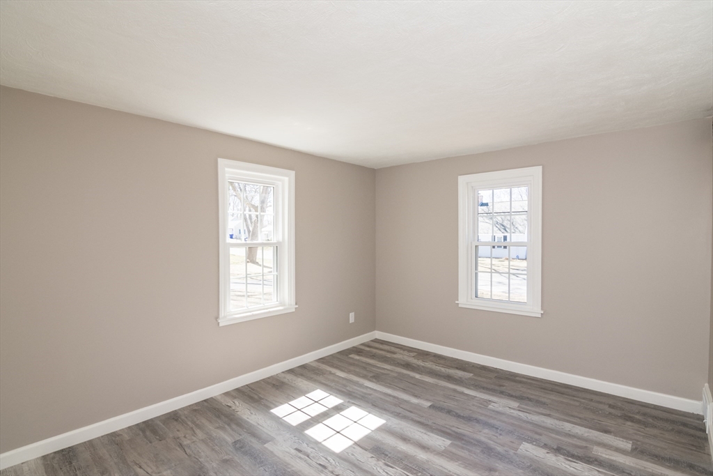 115 West Allen Ridge Road Springfield, MA 01118 - Photo 18 of 30 Gallery Image 18