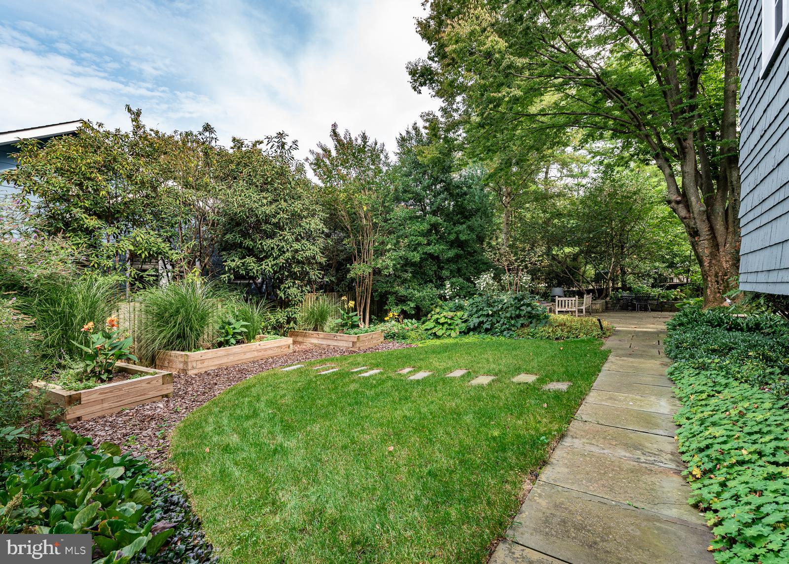 5719 Ridgedale Road Baltimore, MD 21209 - Photo 31 of 35 Absolutely Beautiful!