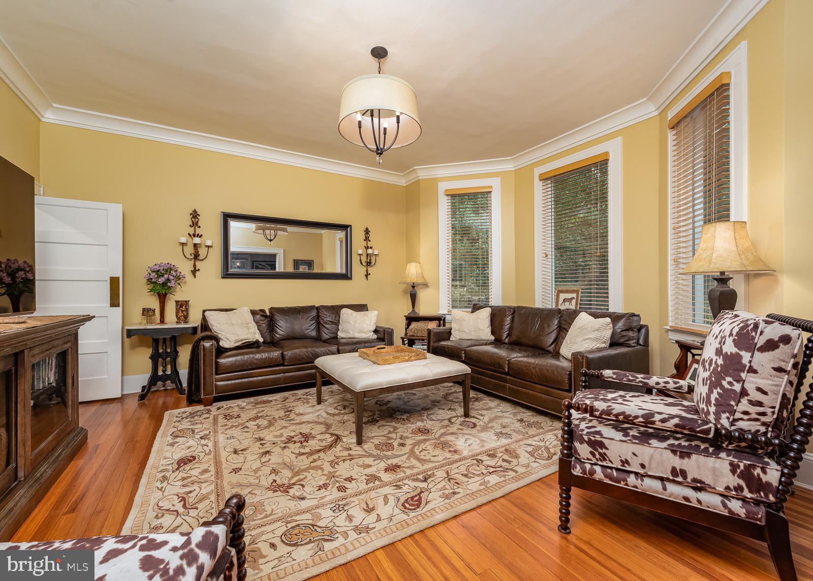 5719 Ridgedale Road Baltimore, MD 21209 - Photo 5 of 35 Breathtaking Family Room