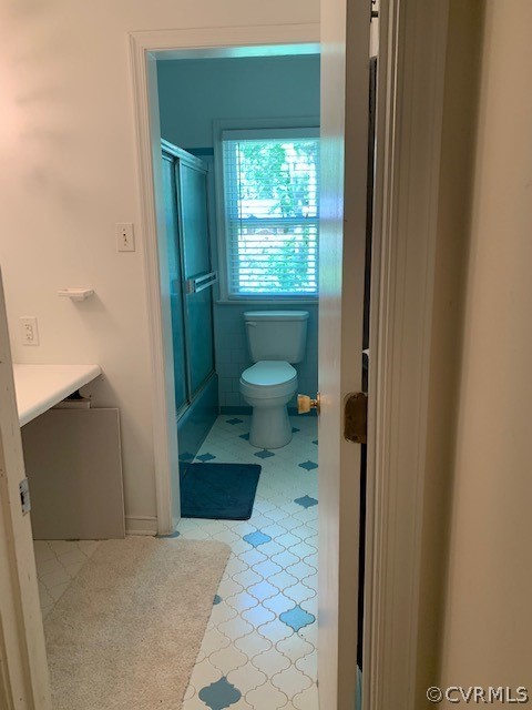 300 Chasnell Road North Chesterfield, VA 23236 - Photo 16 of 25 Hall bath Upstairs.