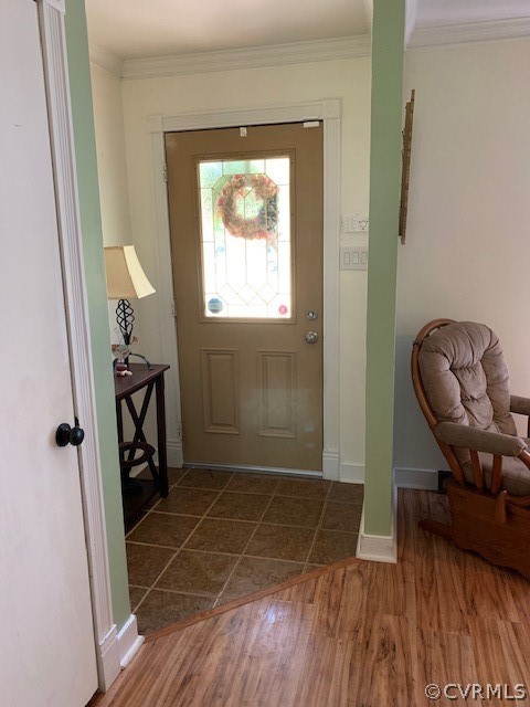 300 Chasnell Road North Chesterfield, VA 23236 - Photo 2 of 25 Foyer with decorative glass door