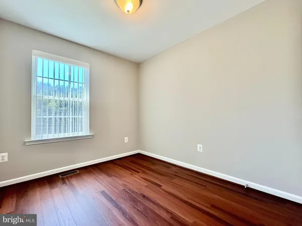 $3,350 | 18322 Woodhouse Lane, Germantown, MD 20874