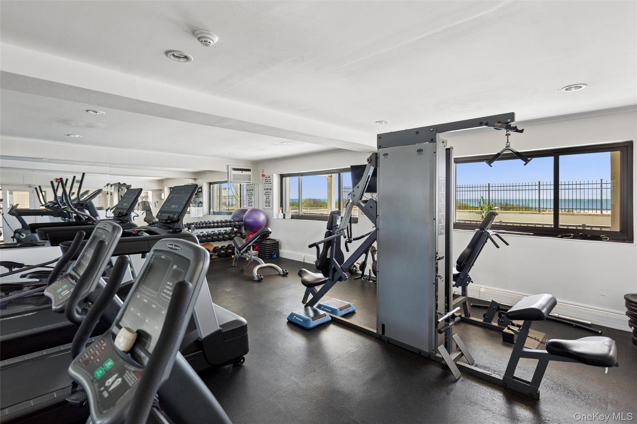 420 Shore Road, Unit 5E Long Beach, NY 11561 - Photo 27 of 32