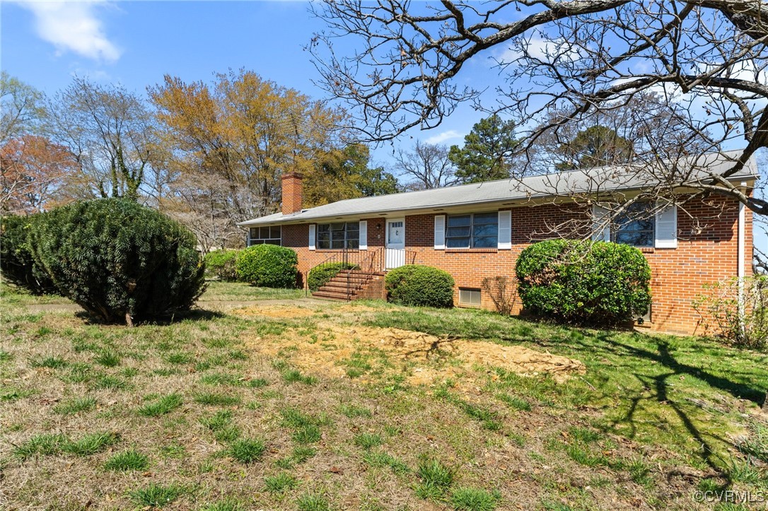 518 Bermuda Hundred Road Chester, VA 23836 - Photo 3 of 30