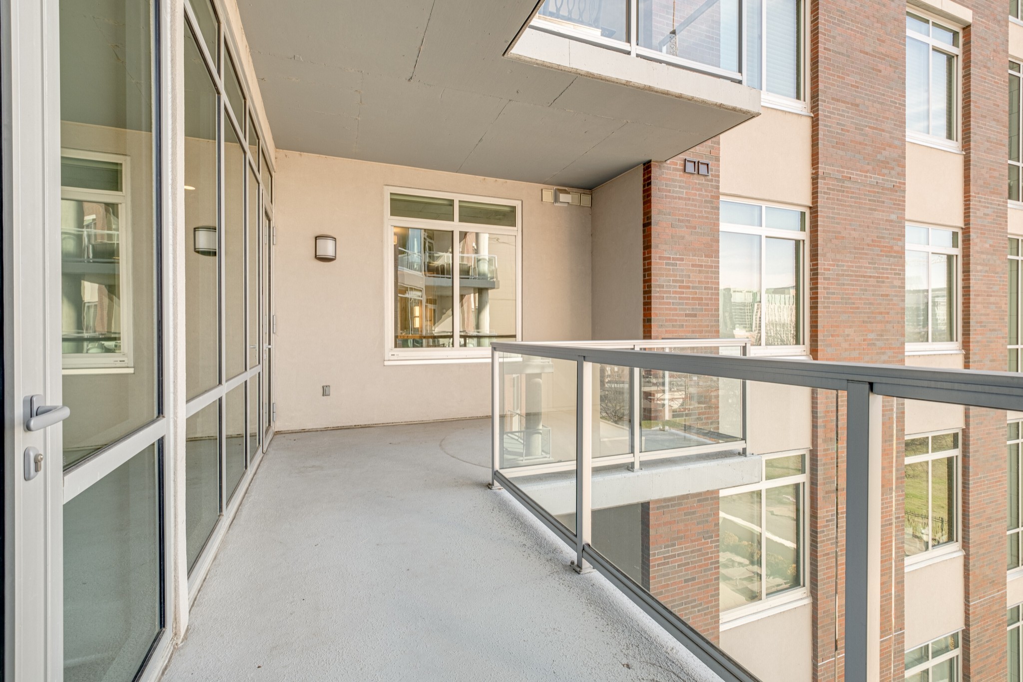 20 Rutledge Street, Unit 406 Nashville, TN 37210 - Photo 37 of 75 a view of an entryway