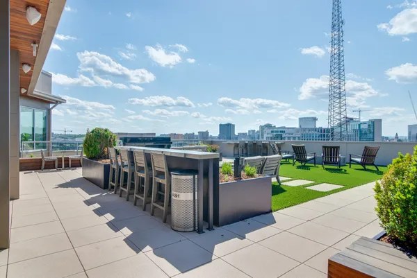 $4,500 | 20 Rutledge Street, Unit 406, Nashville, TN 37210