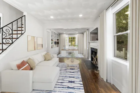 $585,000 | 33 Vesey Road, Randolph, MA 02368