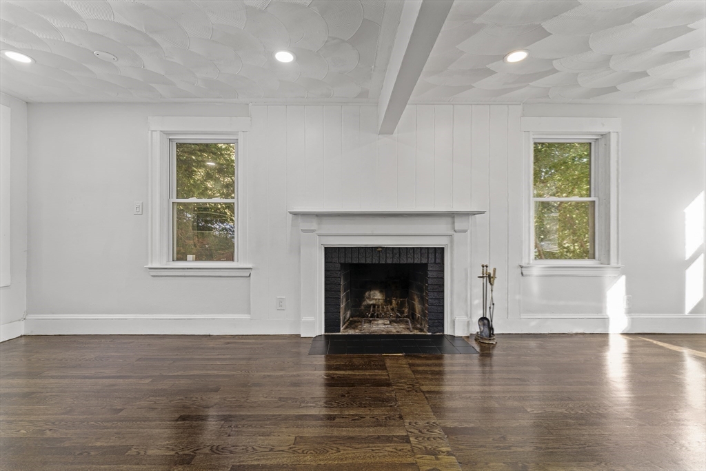 33 Vesey Road Randolph, MA 02368 - Photo 9 of 29