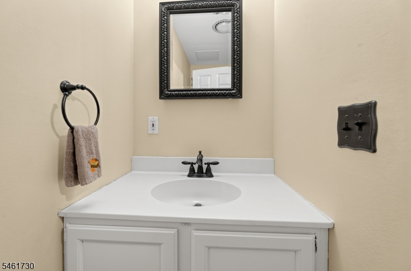 69 Brookside Road Randolph, NJ 07869 - Photo 16 of 43 Gallery Image 16