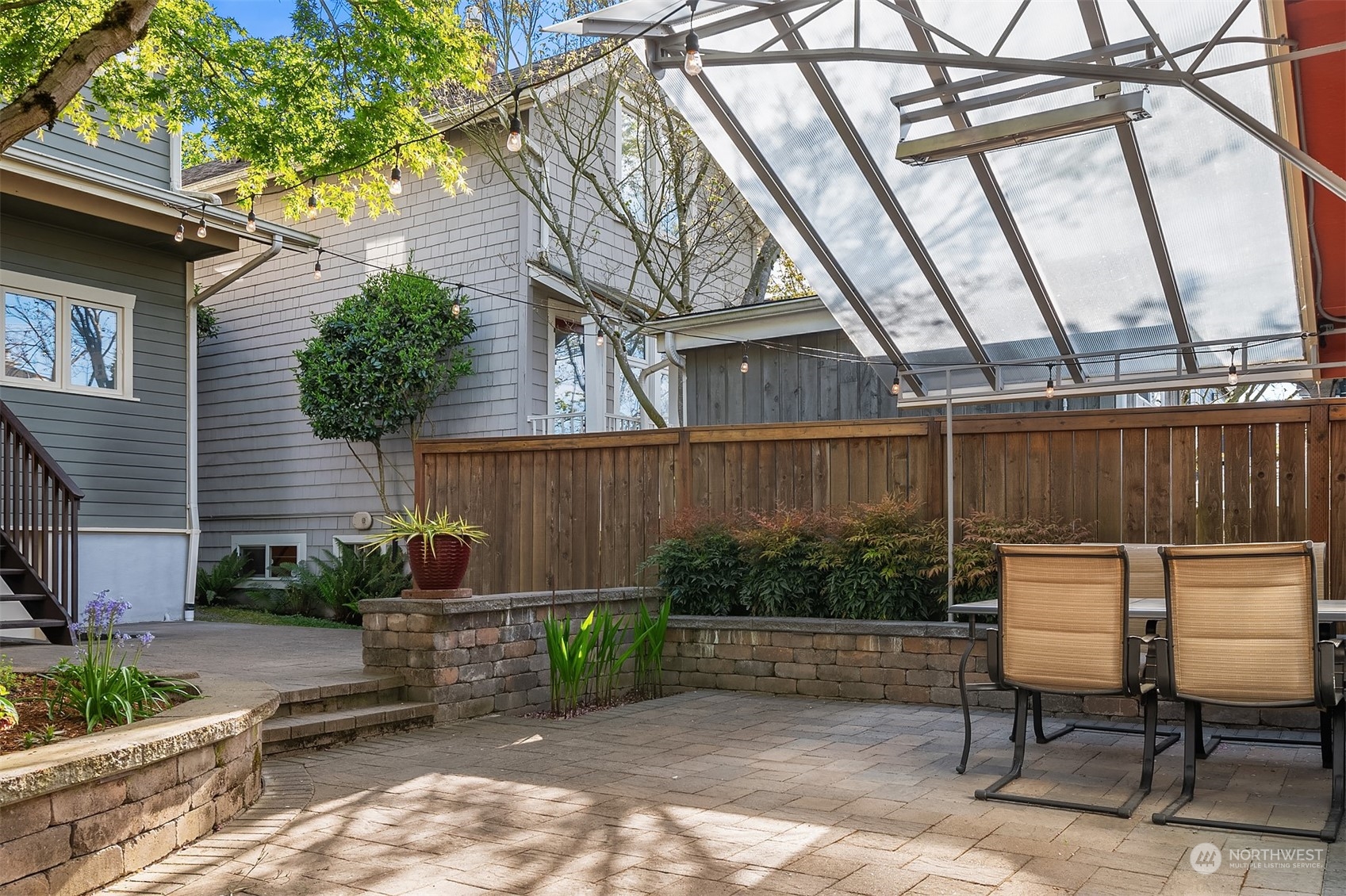 2332 North 64th Street Seattle, WA 98103 - Photo 31 of 40 Gallery Image 31