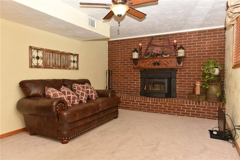 117 Singleton Road Sarver, PA 16055 - Photo 3 of 25