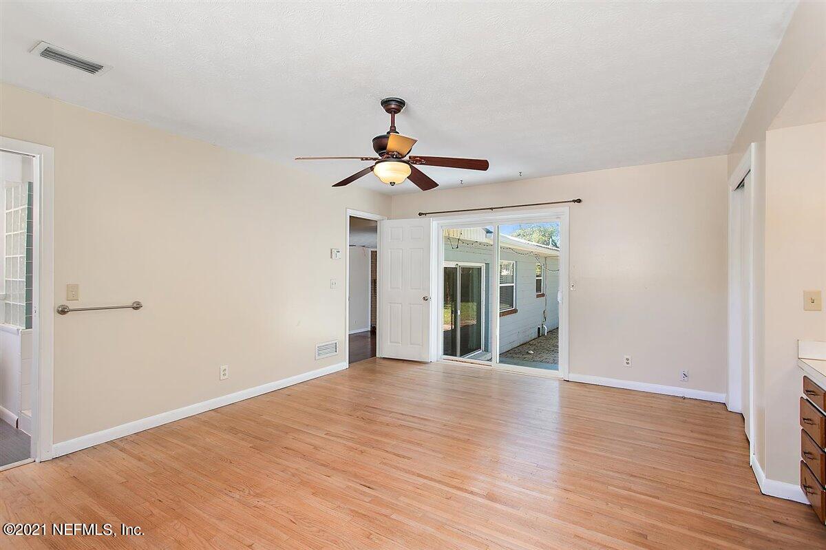 1550 Starwan Road East Jacksonville, FL 32211 - Photo 12 of 22 12-Primary Bedroom