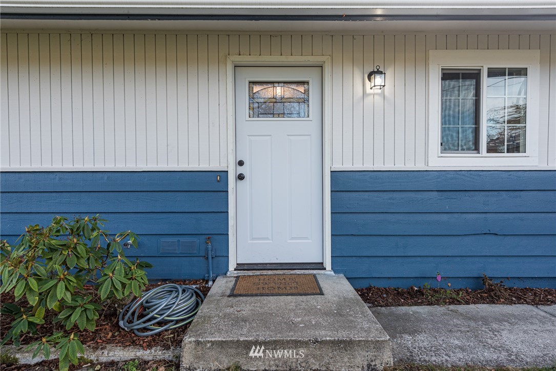 312 Heuhslein Road Port Angeles, WA 98362 - Photo 2 of 39 Gallery Image 2