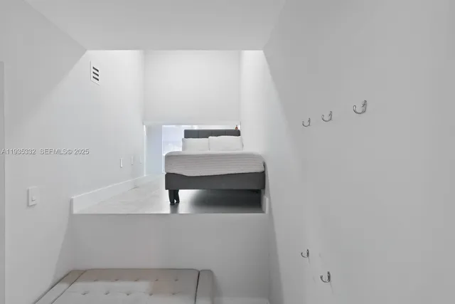 $1,575,000 | 141 Crandon Boulevard, Unit 446, Key Biscayne, FL 33149